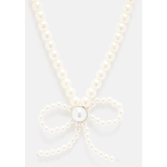 Pearly Bow Tie Necklace - Picture 7 of 7